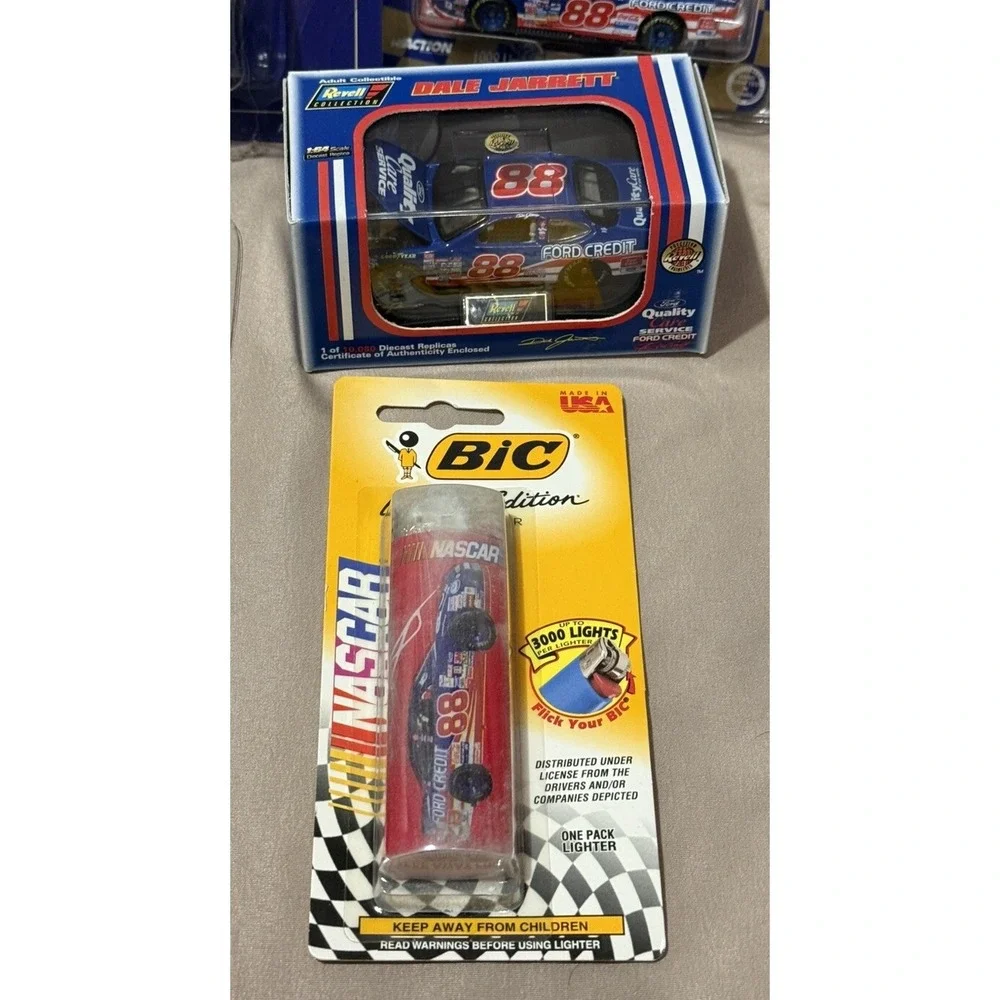 Dale Jarrett Collection Diecast And Cards‎ 9 Pieces New